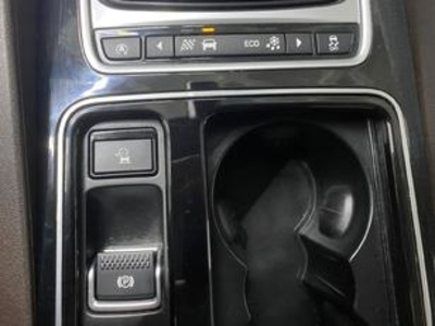 Jaguar F-PACE 2.0L i4D Prestige Auto 132 kW (180 CV) Jaguar F-PACE 2.0L i4D Prestige Auto 132 kW (180 CV)