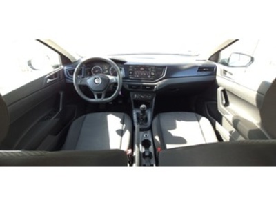 Volkswagen Polo Advance 1.0 55 kW (75 CV) Volkswagen Polo Advance 1.0 55 kW (75 CV)