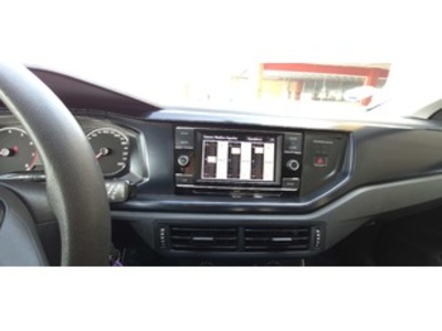 Volkswagen Polo Advance 1.0 55 kW (75 CV) Volkswagen Polo Advance 1.0 55 kW (75 CV)