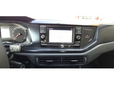 Volkswagen Polo Advance 1.0 55 kW (75 CV) Volkswagen Polo Advance 1.0 55 kW (75 CV)