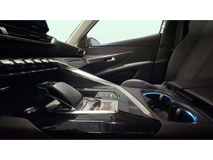 Peugeot 3008 Hybrid 225 Allure Pack e-EAT8 165 kW (225 CV)