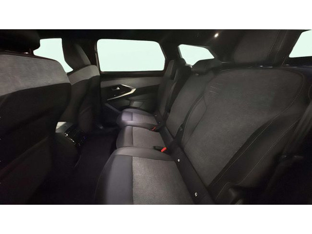 Peugeot5008 Hybrid 1.2 Allure eDCS6 107 kW (145 CV) Vehículo usado en Barcelona - 10