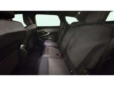 Peugeot 5008 Hybrid 1.2 Allure eDCS6 107 kW (145 CV) Peugeot 5008 Hybrid 1.2 Allure eDCS6 107 kW (145 CV)