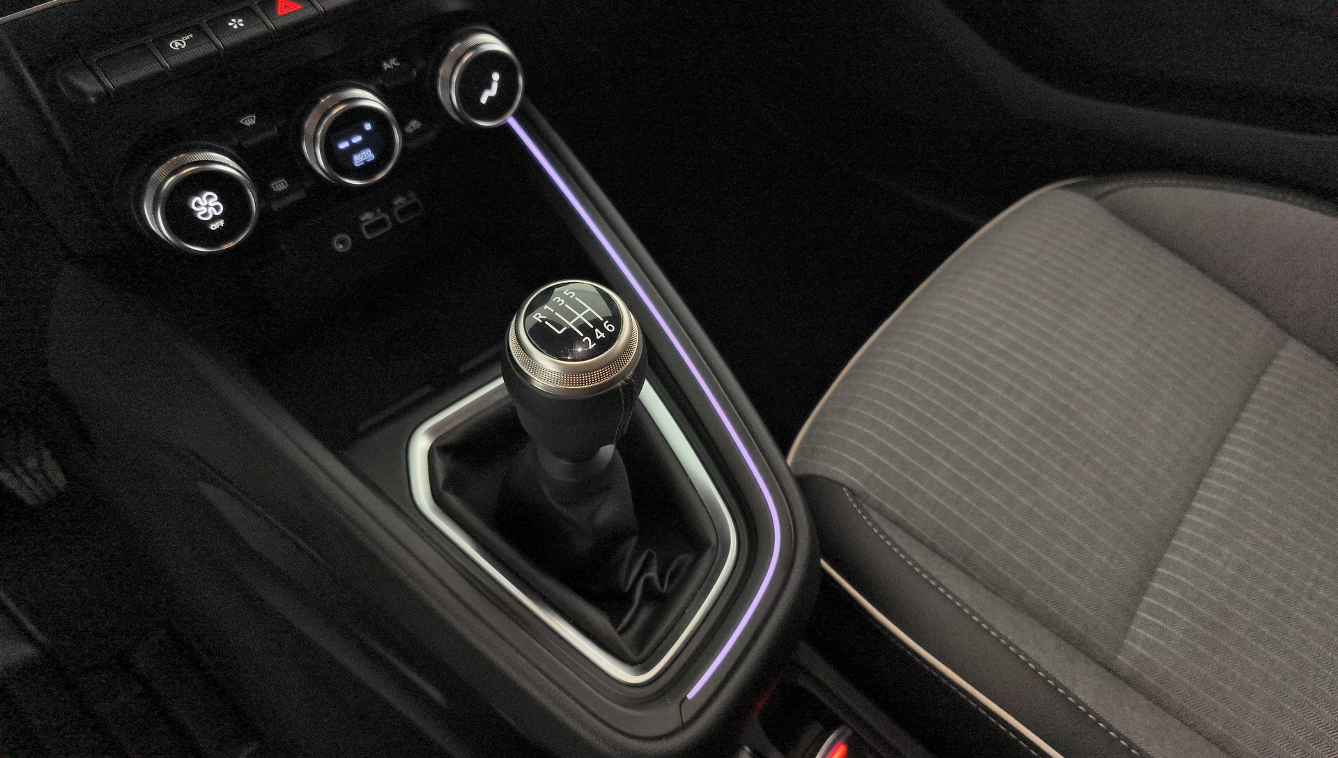 Renault Clio Techno Eco-G 74 kW (100 CV) - 24