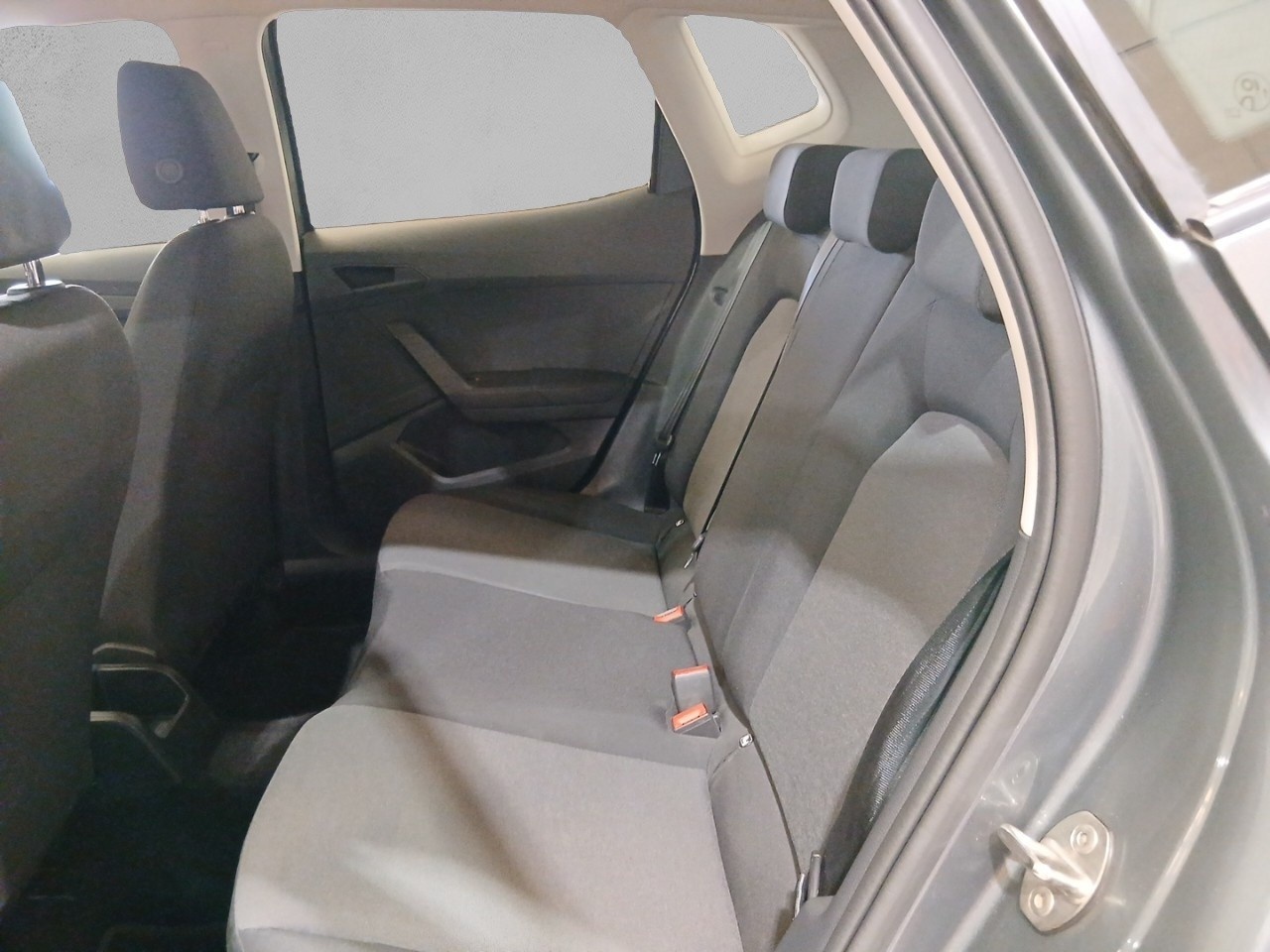 SEAT Arona 1.0 TSI Ecomotive Reference Plus 70 kW (95 CV) - 9