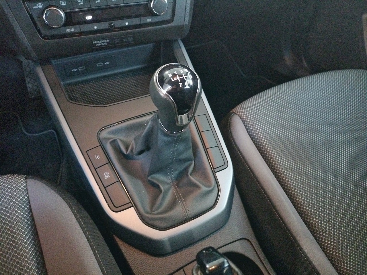 SEAT Arona 1.0 TSI Ecomotive Style 81 kW (110 CV) - 7