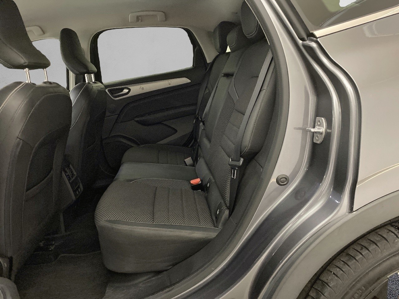 Renault Arkana Zen E-Tech Híbrido 107 kW (145 CV) - 9