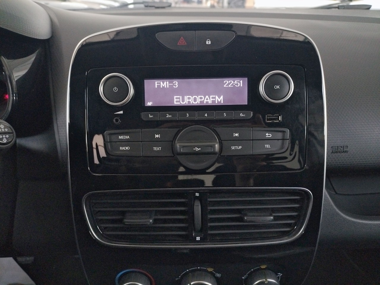 Renault Clio Business dCi 55 kW (75 CV) - 6