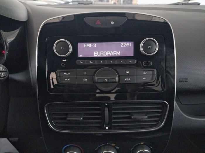 Renault Clio Business dCi 55 kW (75 CV) - 6 Renault Clio Business dCi 55 kW (75 CV) - 6