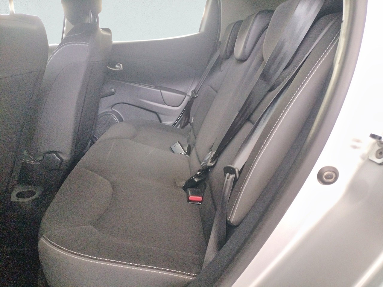 Renault Clio Business dCi 55 kW (75 CV) - 9