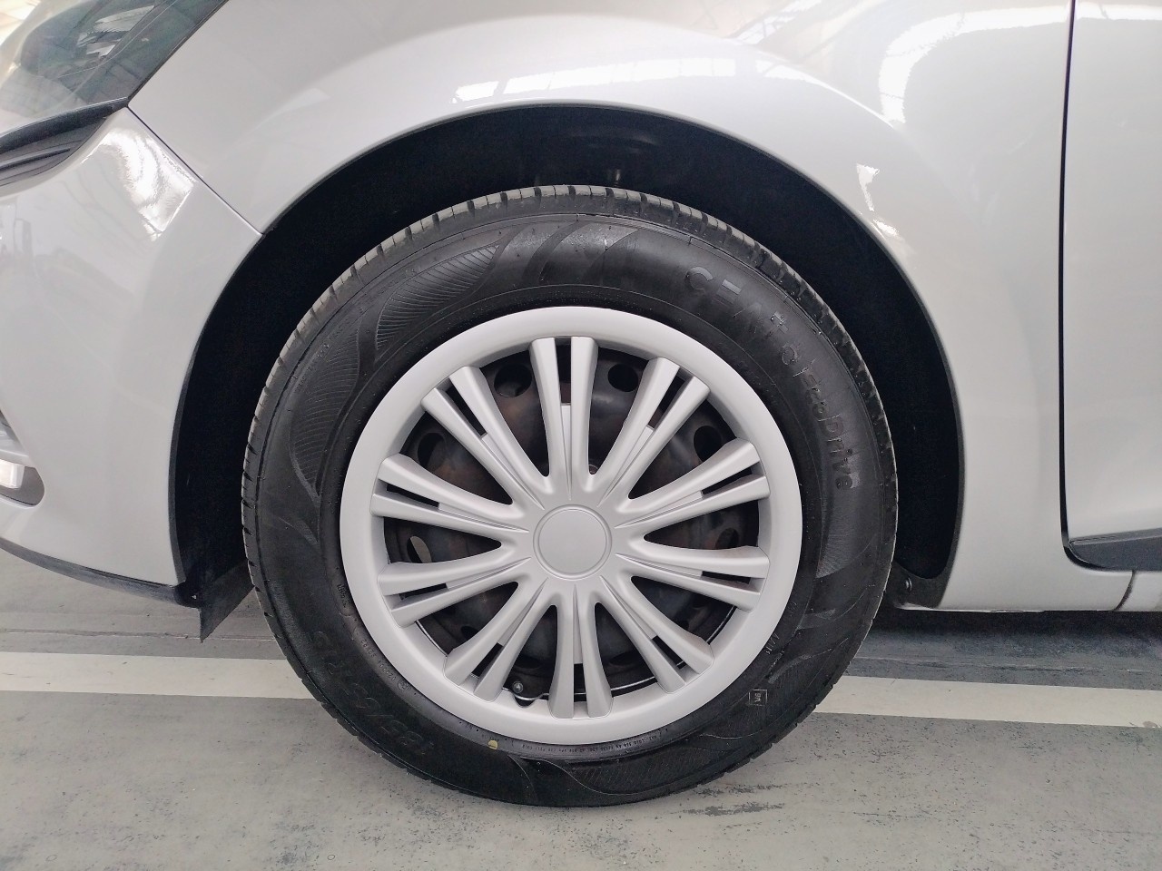 Renault Clio Business dCi 55 kW (75 CV) - 10