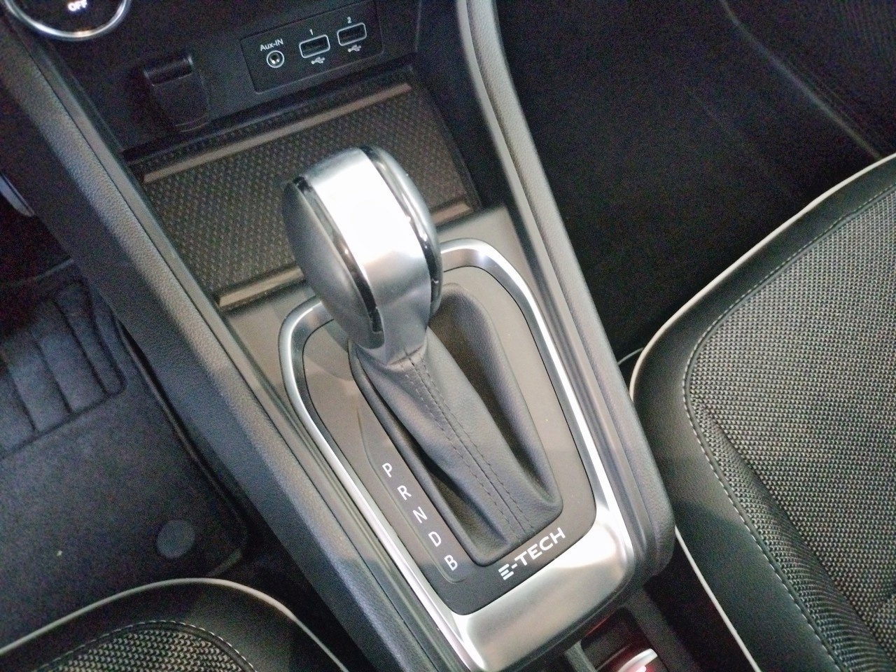 Renault Captur Zen E-TECH Híbrido 107 kW (145 CV) - 7