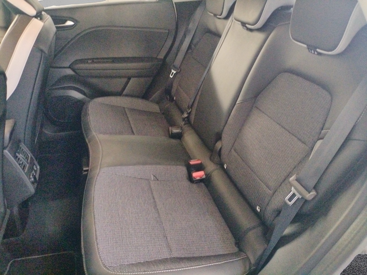 Renault Captur Zen E-TECH Híbrido 107 kW (145 CV) - 9