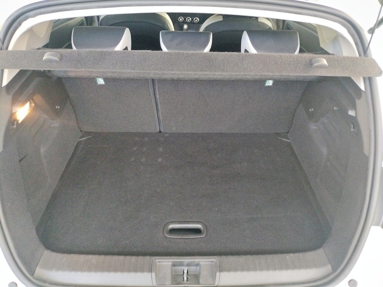 Renault Captur Zen E-TECH Híbrido 107 kW (145 CV) - 11