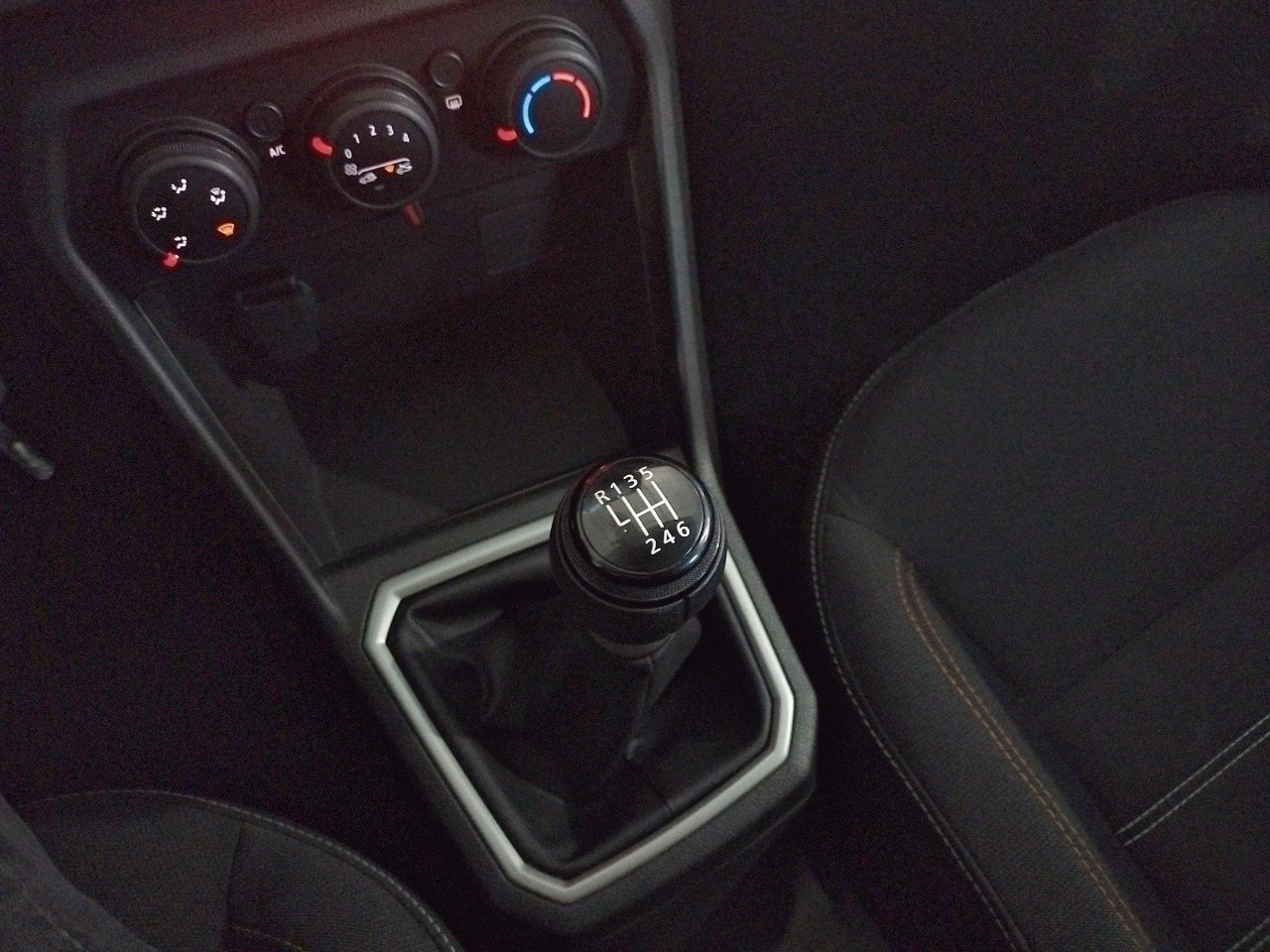 Dacia Sandero Stepway Expression TCe 67 kW (91 CV) - 8