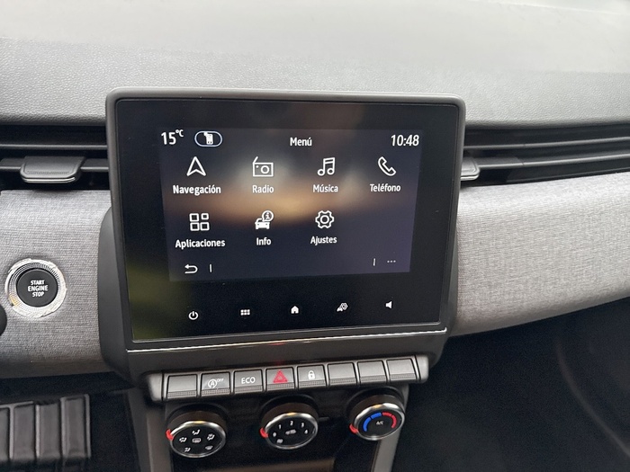 Renault Clio Evolution TCe 66 kW (90 CV) - 6 Renault Clio Evolution TCe 66 kW (90 CV) - 6