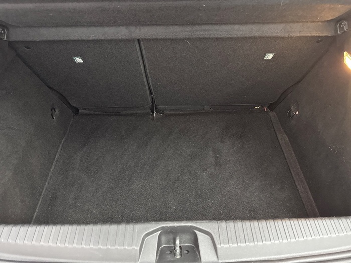 Renault Clio Evolution TCe 66 kW (90 CV) - 12 Renault Clio Evolution TCe 66 kW (90 CV) - 12