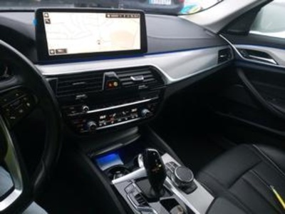 BMW Serie 5 520d xDrive Touring 140 kW (190 CV) BMW Serie 5 520d xDrive Touring 140 kW (190 CV)
