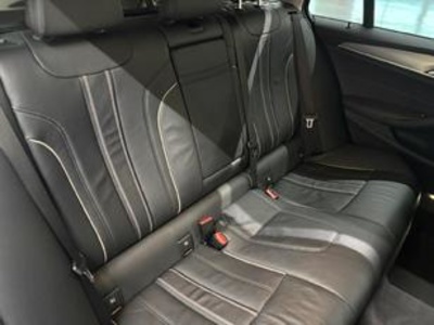 BMW Serie 5 520d xDrive Touring 140 kW (190 CV) BMW Serie 5 520d xDrive Touring 140 kW (190 CV)