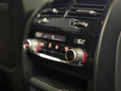 BMW Serie 5 520d xDrive Touring 140 kW (190 CV) BMW Serie 5 520d xDrive Touring 140 kW (190 CV)