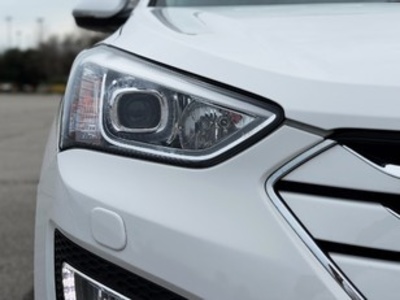 Hyundai Santa Fe 2.2 CRDI Tecno 4x4 145 kW (197 CV) Hyundai Santa Fe 2.2 CRDI Tecno 4x4 145 kW (197 CV)