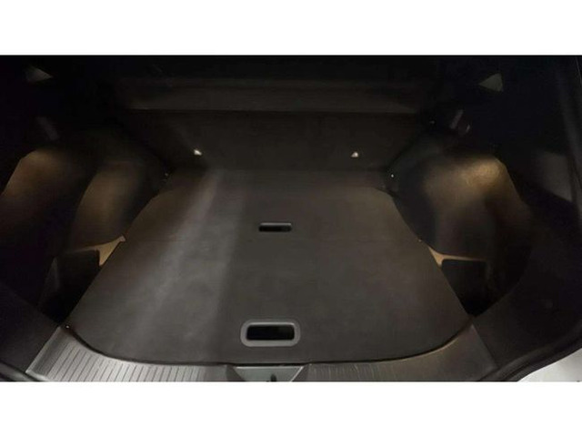 NissanQashqai DIG-T 140 mHEV Acenta 4x2 103 kW (140 CV) Vehículo usado en Barcelona - 18