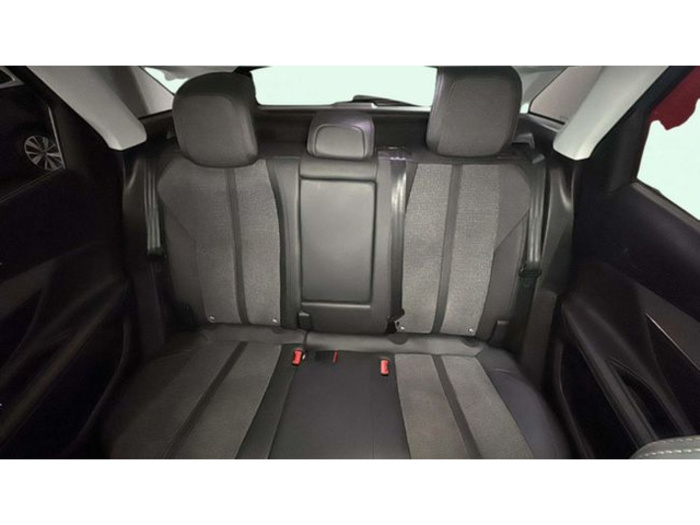 Peugeot3008 1.5 BlueHDi S&S Style 96 kW (130 CV) Vehículo usado en Barcelona - 8 Peugeot3008 1.5 BlueHDi S&S Style 96 kW (130 CV) Vehículo usado en Barcelona - 8