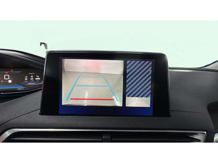 Peugeot3008 1.5 BlueHDi S&S Style 96 kW (130 CV) Vehículo usado en Barcelona - 17 Peugeot3008 1.5 BlueHDi S&S Style 96 kW (130 CV) Vehículo usado en Barcelona - 17