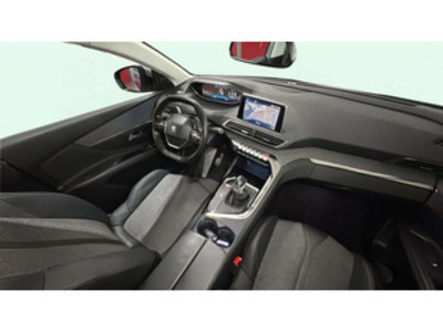 Peugeot 3008 1.5 BlueHDi S&S Style 96 kW (130 CV) Peugeot 3008 1.5 BlueHDi S&S Style 96 kW (130 CV)