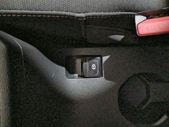 Dacia Jogger Serie Limitada Extreme TCe 81 kW (110 CV) - 17 Dacia Jogger Serie Limitada Extreme TCe 81 kW (110 CV) - 17