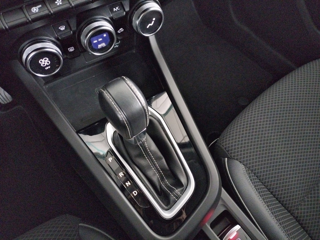 Renault Arkana Techno TCe 140 Mild hybrid EDC 103 kW (140 CV) - 7