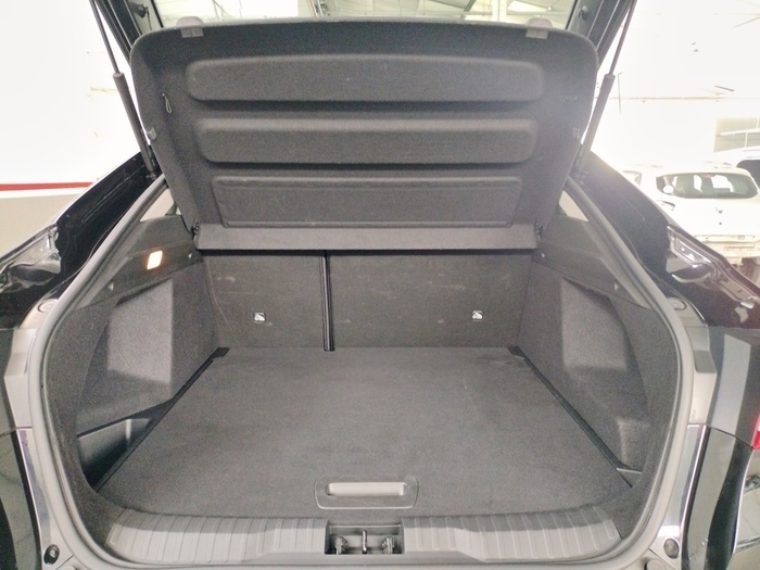 Renault Arkana Techno TCe 140 Mild hybrid EDC 103 kW (140 CV) - 12 Renault Arkana Techno TCe 140 Mild hybrid EDC 103 kW (140 CV) - 12