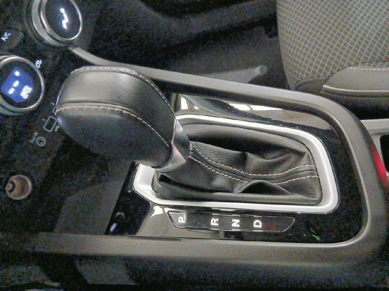 Renault Arkana Techno TCe 140 Mild hybrid EDC 103 kW (140 CV) - 7