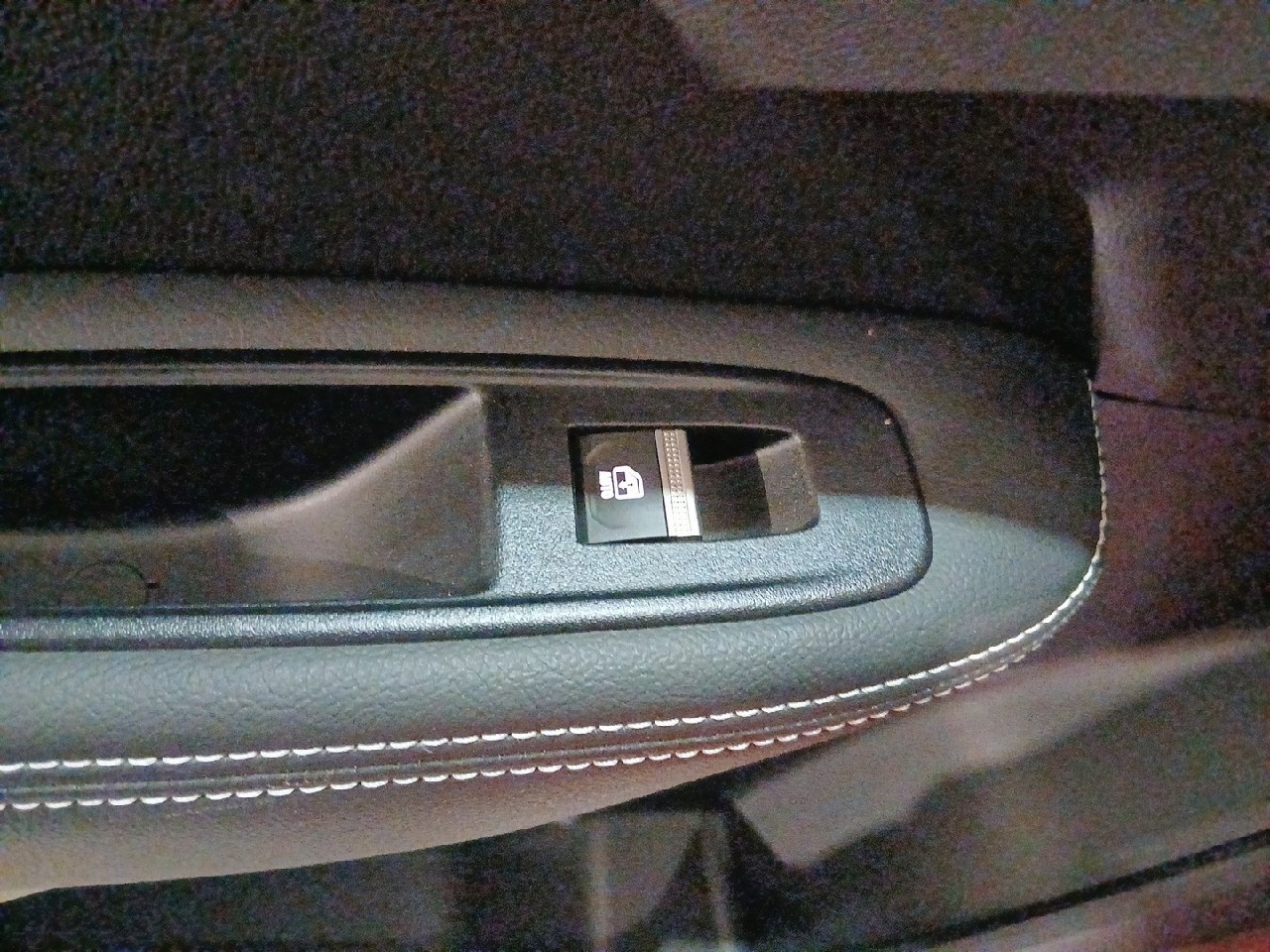 Renault Arkana Techno TCe 140 Mild hybrid EDC 103 kW (140 CV) - 17