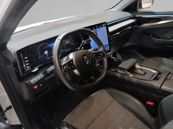 Renault Espace Techno E-Tech full hybrid 147 kW (200 CV) - 4 Renault Espace Techno E-Tech full hybrid 147 kW (200 CV) - 4