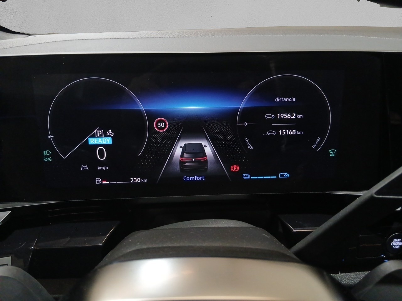 Renault Espace Techno E-Tech full hybrid 147 kW (200 CV) - 8