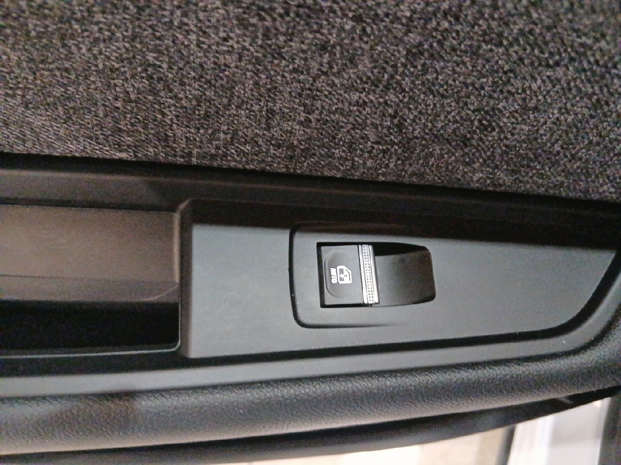 Renault Espace Techno E-Tech full hybrid 147 kW (200 CV) - 16