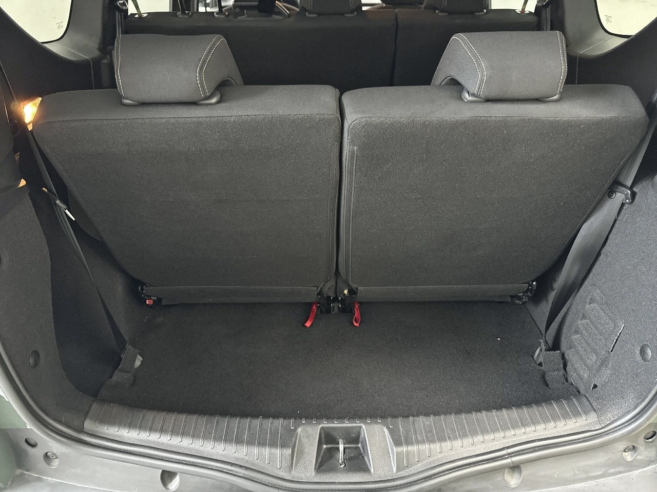 Dacia Jogger Extreme Hybrid 104 kW (140 CV) 7 Plazas - 13