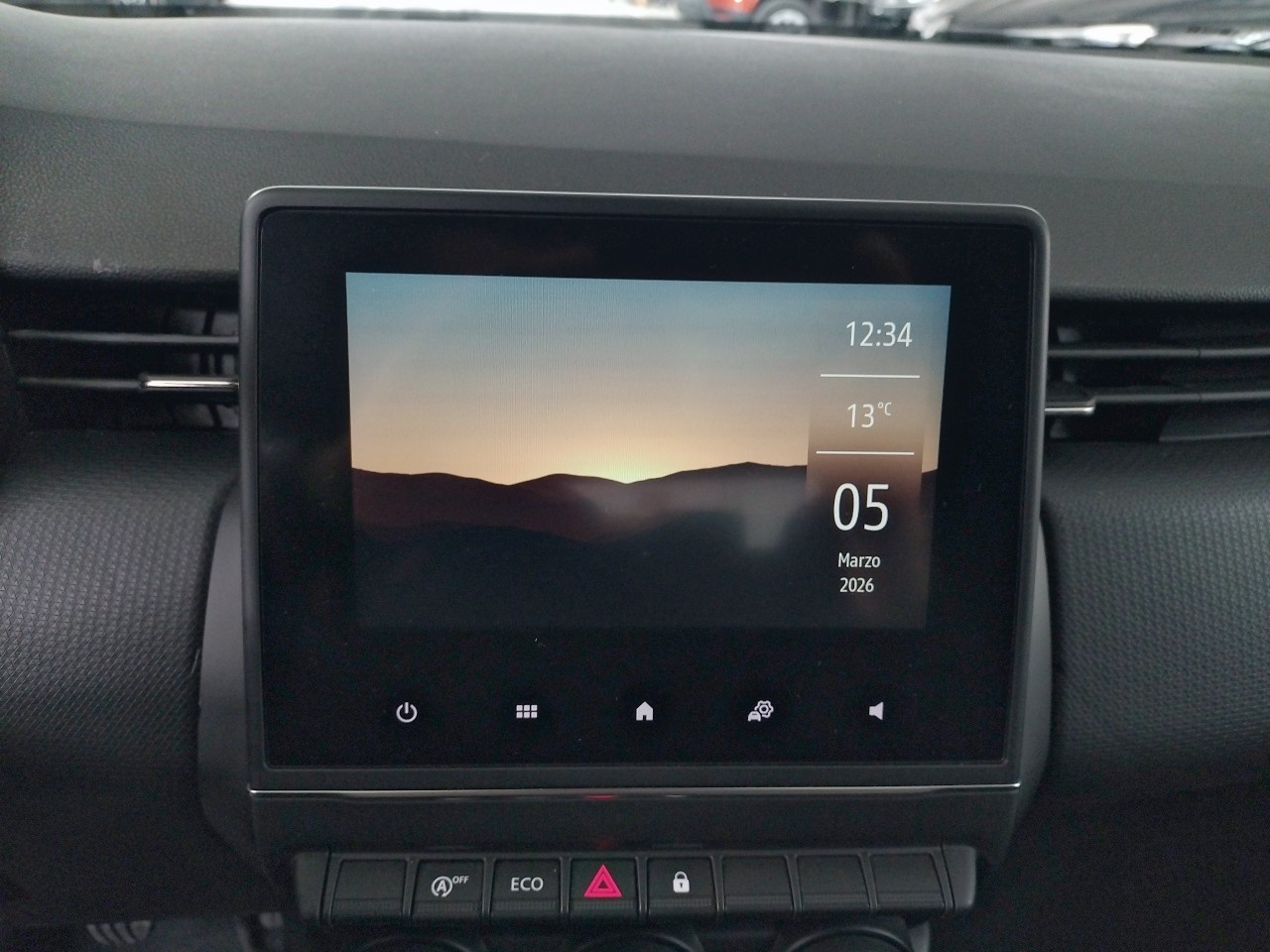 Renault Clio Equilibre TCe 66 kW (90 CV) - 6