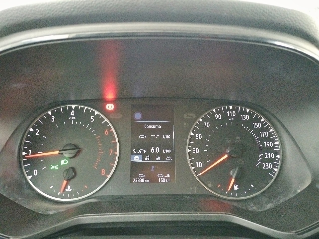 Renault Clio Equilibre TCe 66 kW (90 CV) - 8