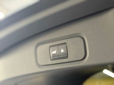 Nissan Qashqai DIG-T 158 MHEV Tekna+ Xtronic 116 kW (158 CV) Nissan Qashqai DIG-T 158 MHEV Tekna+ Xtronic 116 kW (158 CV)