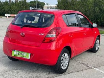Hyundai i20 1.2 Classic AA 57 kW (78 CV) Hyundai i20 1.2 Classic AA 57 kW (78 CV)