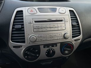 Hyundai i20 1.2 Classic AA 57 kW (78 CV)