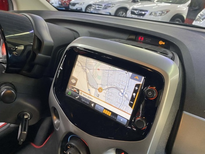 ToyotaAygo 1.0 70 x-play 51 kW (69 CV) Vehículo usado en Barcelona - 11 ToyotaAygo 1.0 70 x-play 51 kW (69 CV) Vehículo usado en Barcelona - 11