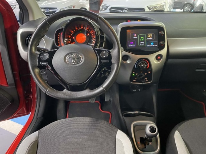 ToyotaAygo 1.0 70 x-play 51 kW (69 CV) Vehículo usado en Barcelona - 18 ToyotaAygo 1.0 70 x-play 51 kW (69 CV) Vehículo usado en Barcelona - 18
