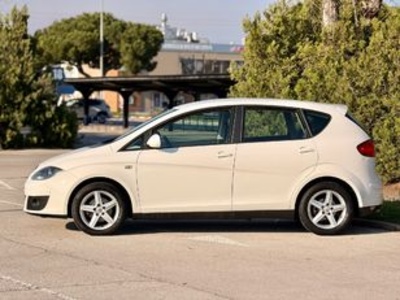 SEAT Altea 1.4 Reference 63 kW (85 CV) SEAT Altea 1.4 Reference 63 kW (85 CV)