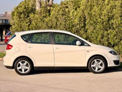 SEAT Altea 1.4 Reference 63 kW (85 CV) SEAT Altea 1.4 Reference 63 kW (85 CV)