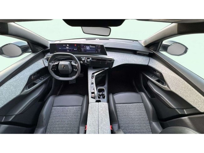 Peugeot5008 Hybrid 1.2 Allure eDCS6 107 kW (145 CV) Vehículo usado en Barcelona - 7 Peugeot5008 Hybrid 1.2 Allure eDCS6 107 kW (145 CV) Vehículo usado en Barcelona - 7