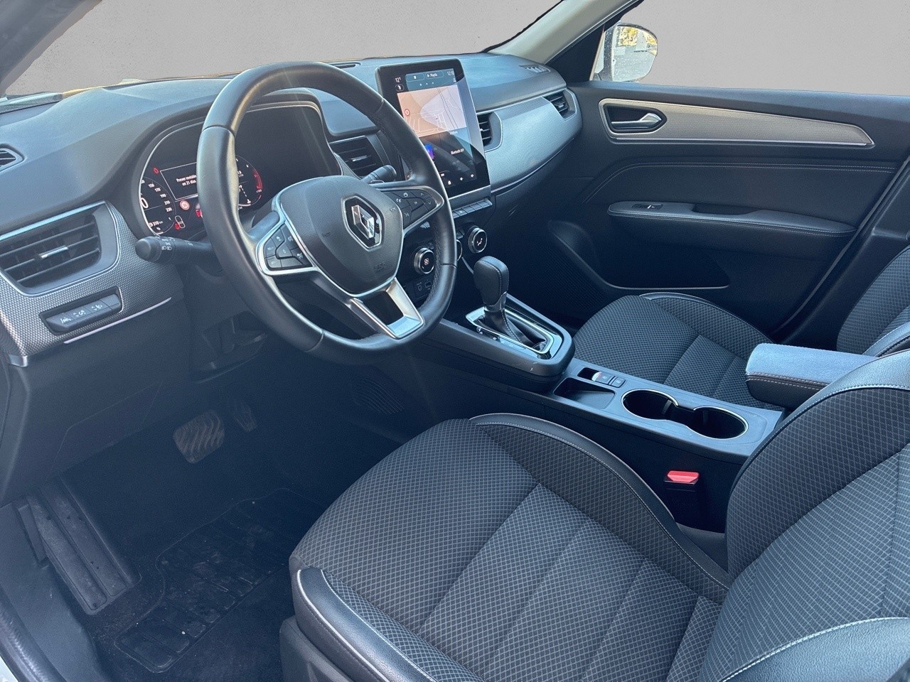 Renault Arkana Zen TCE 140 Mild Hybrid 103 kW (140 CV) EDC - 4