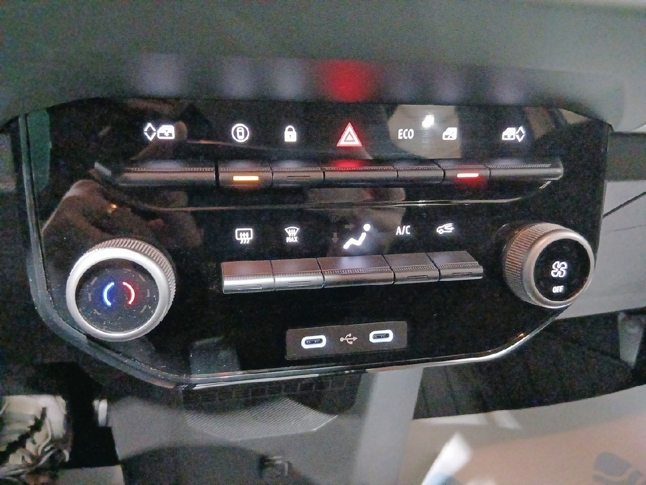 Dacia Spring Extreme Electric 48 kW (65 CV) - 14